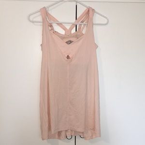 Lululemon workout tank